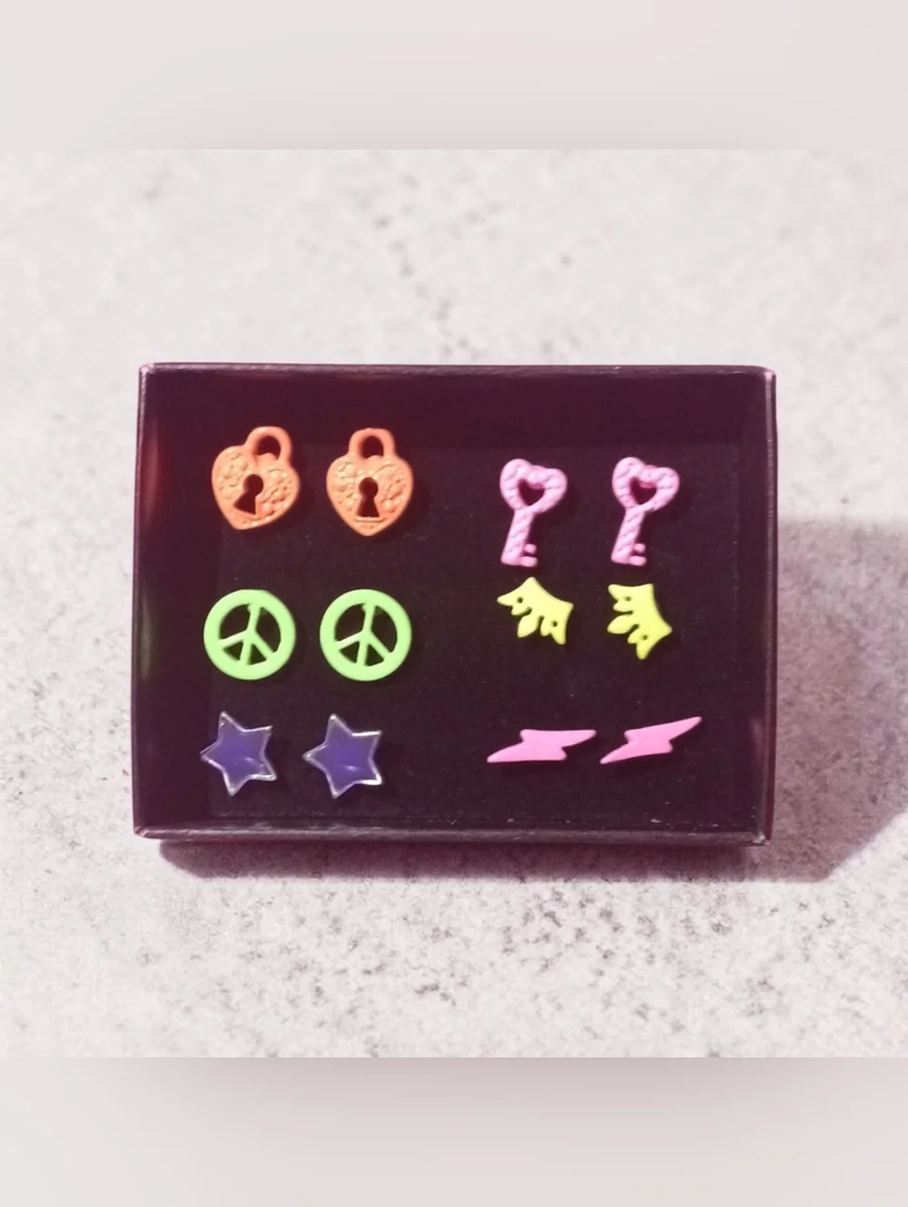NEW Avon Kids Neon Colorful Earring Studs Set - 6 Pair